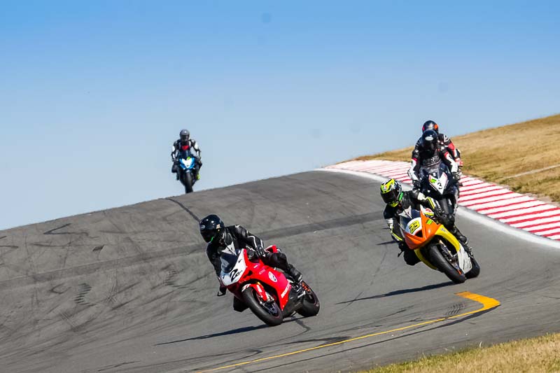 donington no limits trackday;donington park photographs;donington trackday photographs;no limits trackdays;peter wileman photography;trackday digital images;trackday photos